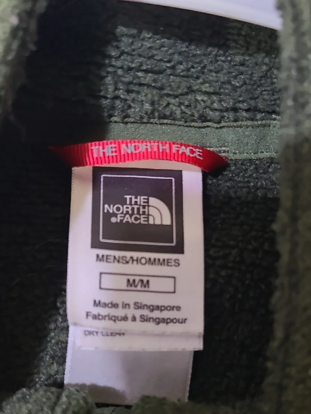 The North Face Men's Olive Green Half-Zip Fleece Pullover Medium